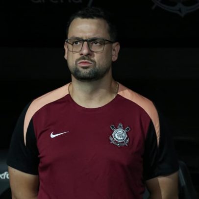 Auxiliar de Dorival lamenta derrota e evita avaliação de Memphis