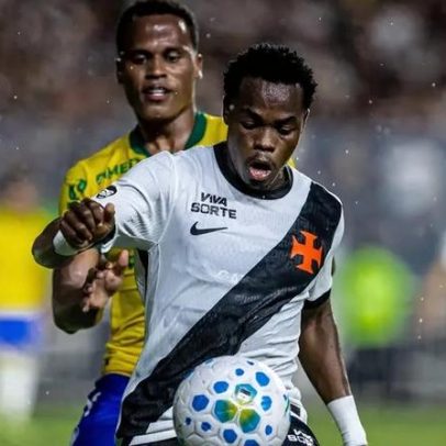 Andrés Gómez desponta como atacante do Vasco no Brasileirão