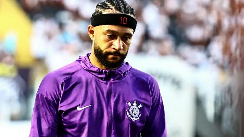 Memphis Depay marcou o gol que abriu o placar para o Corinthians (Foto: Luis Moura/Wpp/Gazeta Press)