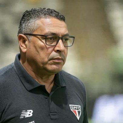 Roger Machado precisa definir o ataque do São Paulo durante a pausa