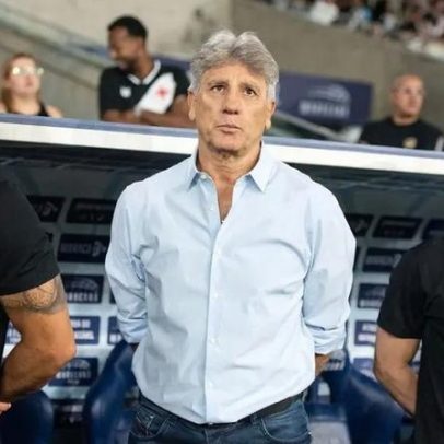 Renato Gaúcho elogia jogadores e torcida pela virada do Vasco