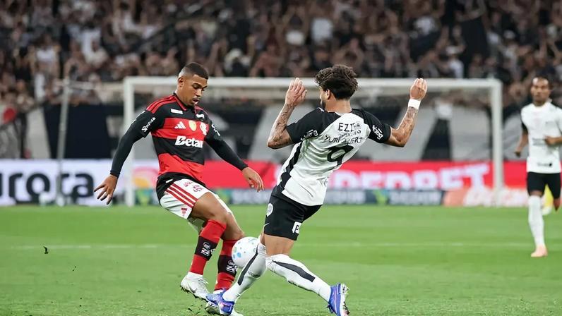 Corinthians e Flamengo empatam em duelo equilibrado pelo Brasileirão