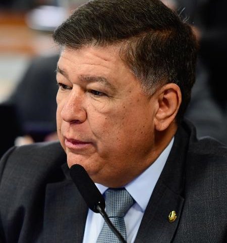 O senador Carlos Viana (Podemos-MG), presidente da CPMI do INSS
