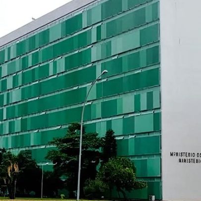Governo solicita à Aneel adiamento de reajustes de energia em março