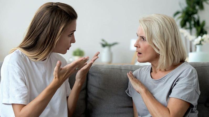 10 coisas que nunca dizer aos filhos adultos