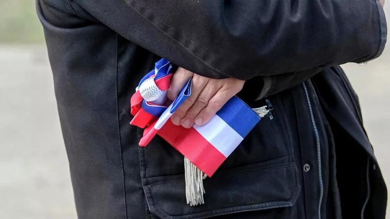 Plusieurs vignerons en France se présentent pour être maires dans leurs communes.