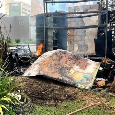 Incêndio criminoso destrói biblioteca em Belo Horizonte