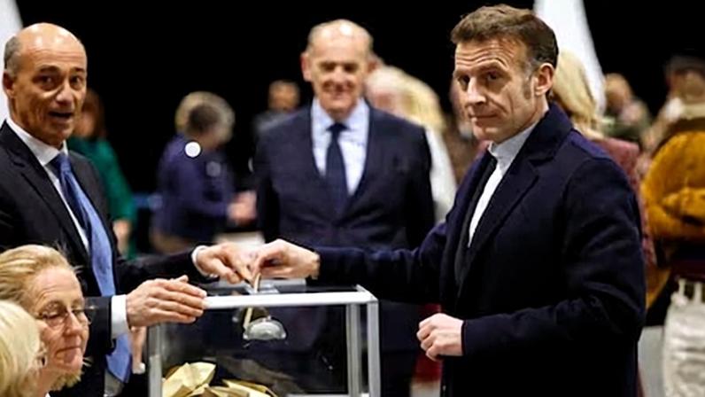 Esquerda resiste em grandes cidades da França, ante avanço da ultradireita