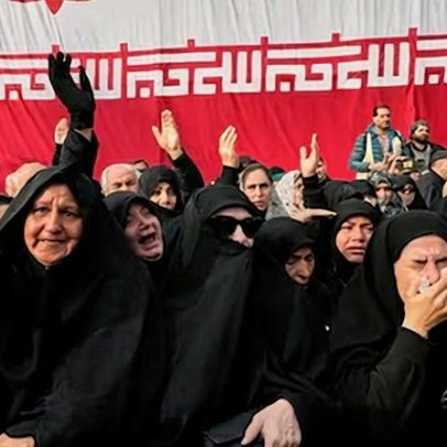 Iranianos entre bombardeios e repressão, esperam fim da guerra