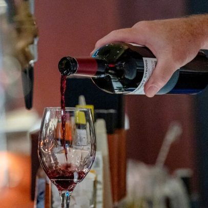 Setor de vinhos contesta discurso de que qualquer álcool é nocivo