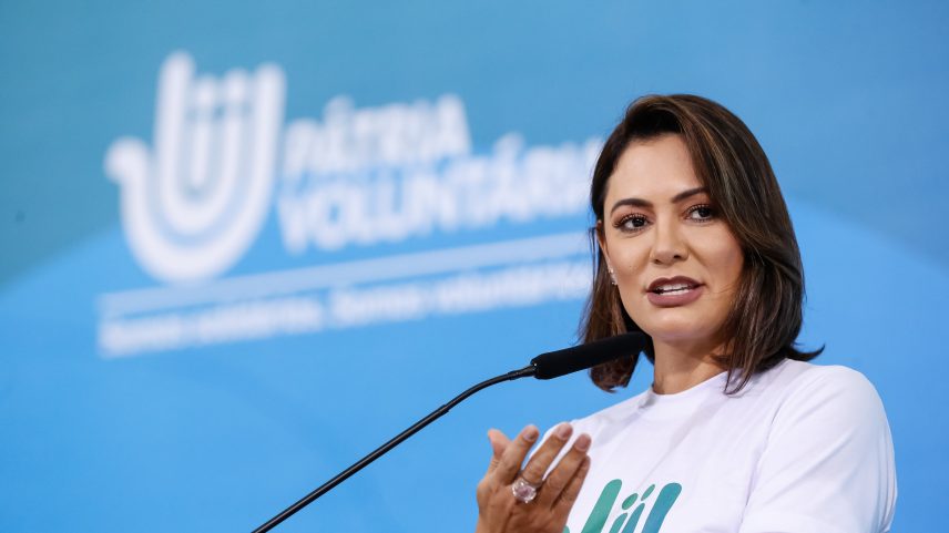 Ex-primeira-dama diz que Bolsonaro não teve acesso ao material