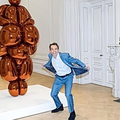 Exposição abre ao público com obras de artistas locais