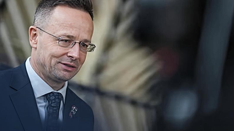 Péter Szijjártó em destaque na agenda da política externa