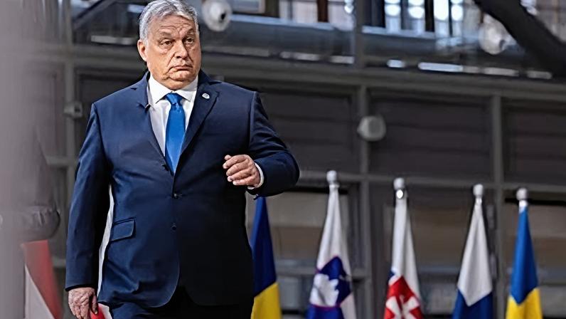 Hungary's Prime Minister Viktor Orbán arrives for an EU summit at the European Council building in Brussels, 19 March, 2026.