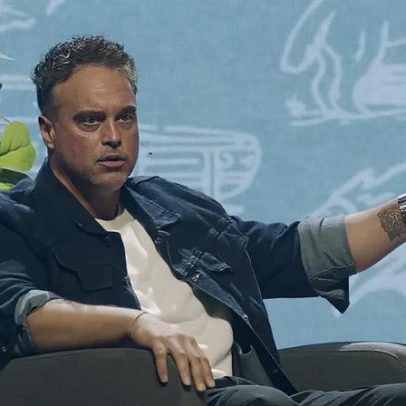 Ex-ator pornô que virou pastor diz que silêncio espiritual atrapalha o propósito de Deus