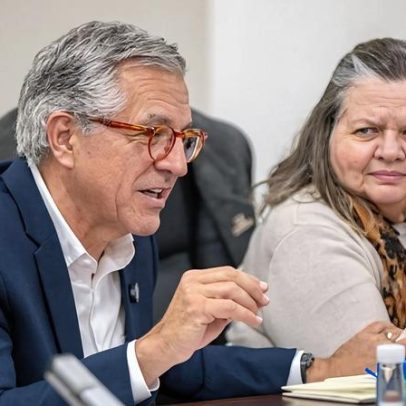 Ministério da Saúde firma acordo para ampliar acesso a medicamentos e hemoderivados