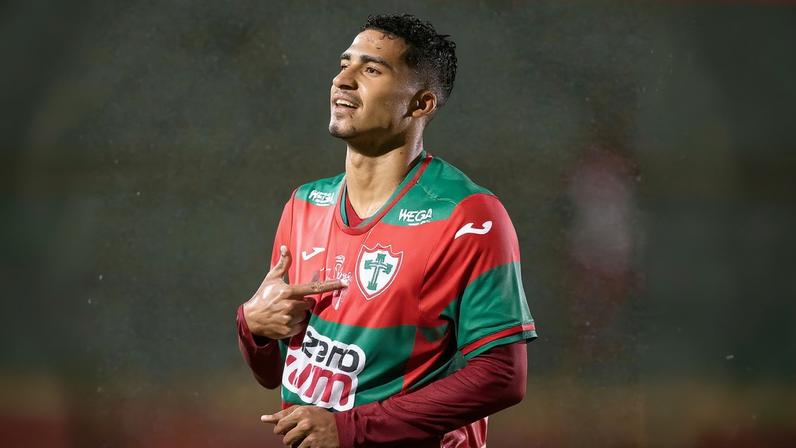Renê ficará emprestado ao Vitória até o fim do ano (Arquivo pessoal/Instagram)