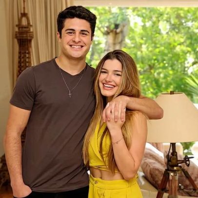 Caçula de Elaine Mickely e Cesar Filho anuncia gravidez da esposa Júlia Vieira