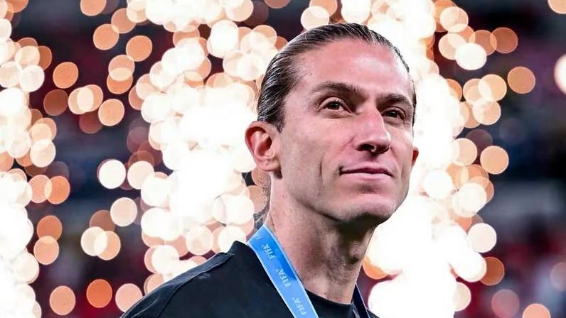Filipe Luís admite começo difícil no Flamengo em 2026 e fala de ida ao Atlético