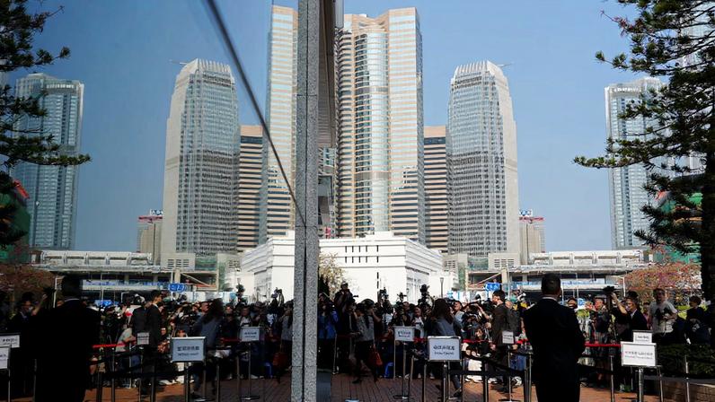 Painel independente de Hong Kong inicia apuração sobre incêndio devastador