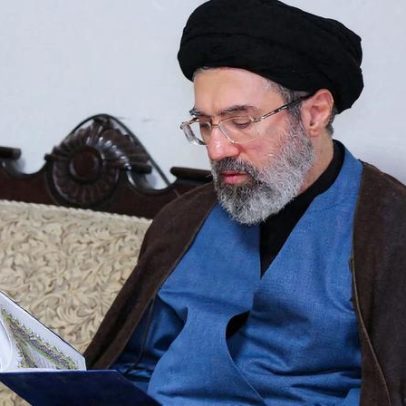 Quem é Mojtaba Khamenei, favorito para líder supremo do Irã