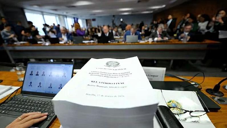 Parlamentares que votaram contra o relatório da CPMI do INSS