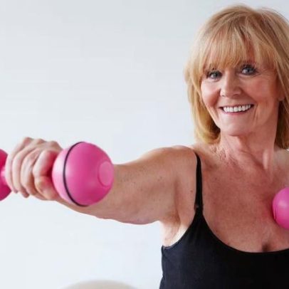 Força muscular pode favorecer longevidade de mulheres acima de 60