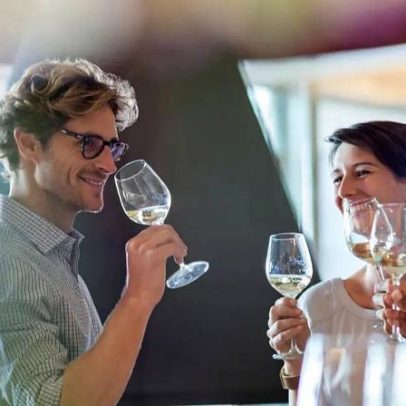 É possível tornar-se especialista em vinho sem formação formal?