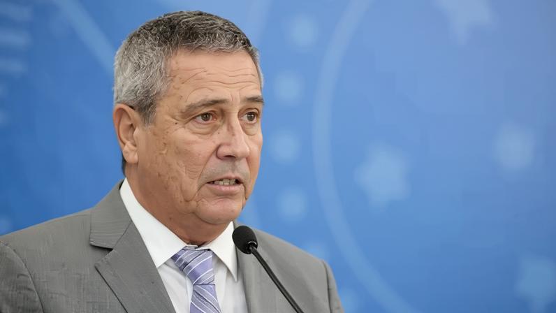 O ex-ministro Walter Braga Netto
