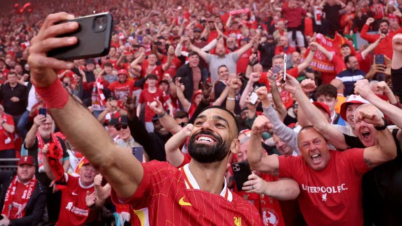 Salah anuncia despedida do Liverpool