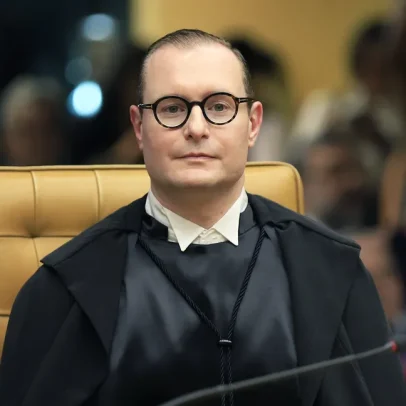 Zanin aponta erro e rejeita pedido para abrir CPI da Master