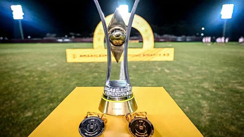 Taça e medalhas do Brasileirão Feminino A3 Créditos: Nayra Halm / Staff Images Woman / CBF