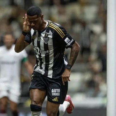 Botafogo anuncia retorno de Júnior Santos, emprestado pelo Atlético-MG