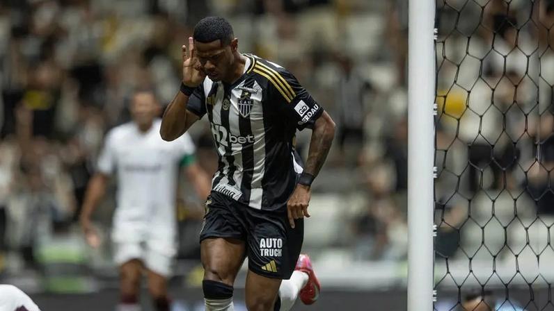 Botafogo anuncia retorno de Júnior Santos, emprestado pelo Atlético-MG