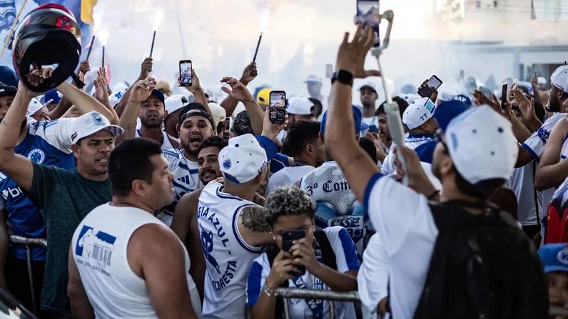 Treino, na Toca 2 (Foto: Gustavo Aleixo/Cruzeiro)