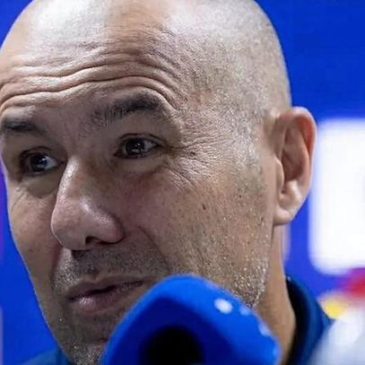 Cruzeirenses preparam provocações para Leonardo Jardim em duelo com Flamengo