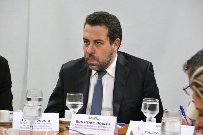 O ministro Guilherme Boulos