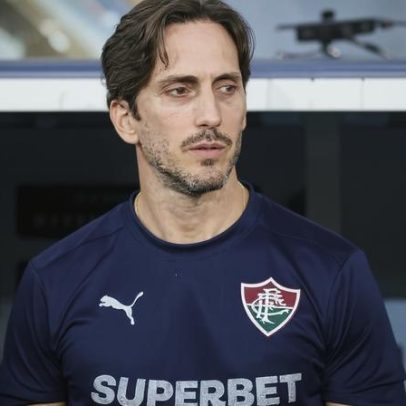 Zubeldía define escalação do Fluminense para duelo com Athletico-PR