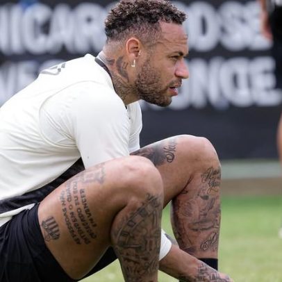 Neymar e dois do Santos passam por PRP, procedimento semelhante ao de Gabigol