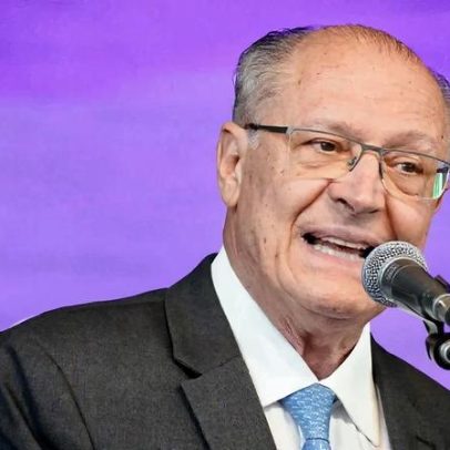 Alckmin deixa o Ministério da Indústria no começo de abril