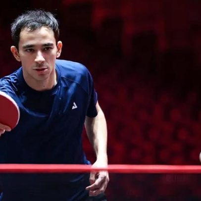 Hugo Calderano bate algoz e avança no WTT Champions