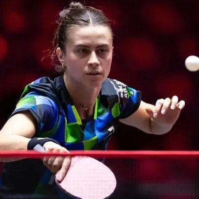 Bruna Takahashi cai para o 5º do mundo no WTT Champions de Chongqing