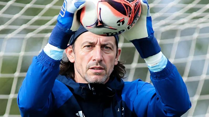 Cássio evolui na recuperação e empolga Cruzeiro