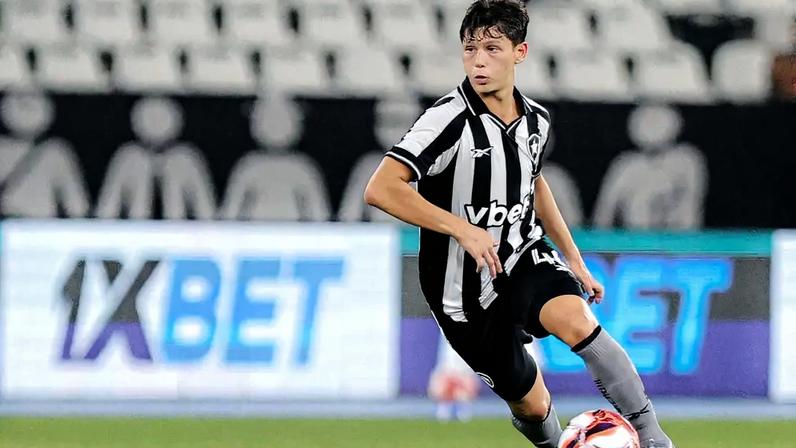 Arthur Novaes é uma das grandes joias do Botafogo (Foto: Arthur Barreto/Botafogo)