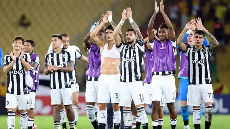 Botafogo precisa vencer o Barcelona-EQU para se classificar (Foto: Vítor Silva/Botafogo)