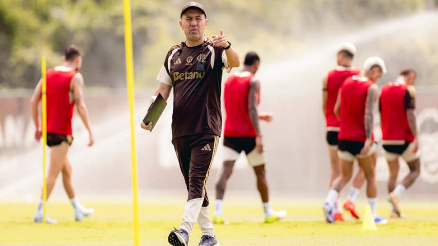 Leonardo Jardim comanda treino do Flamengo (Foto: Adriano Fontes/Flamengo)