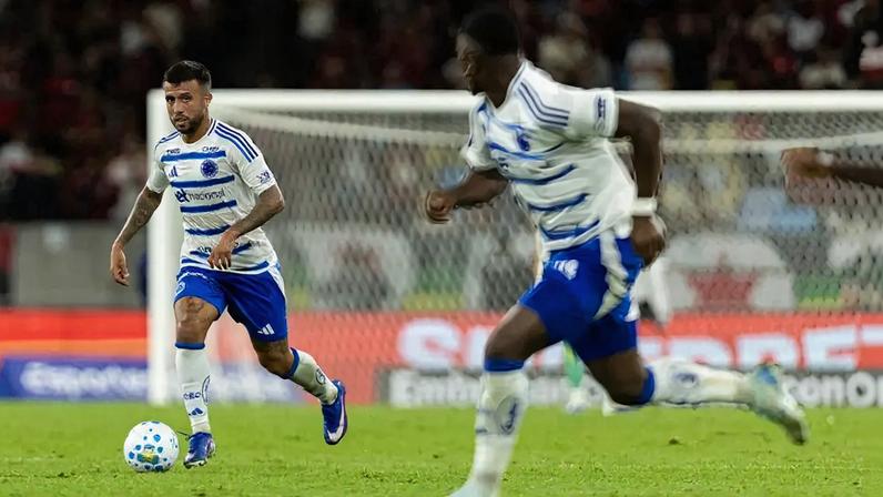 Matheus Henrique exalta identidade do Cruzeiro após derrota