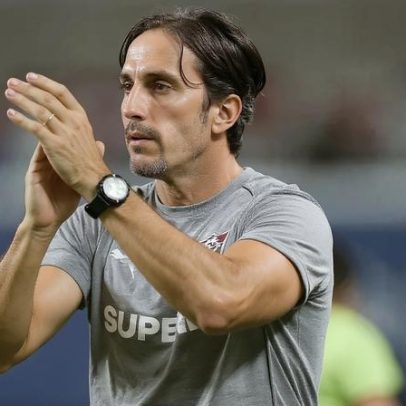 Zubeldía cumpre missão estabelecida para 2025 no Fluminense