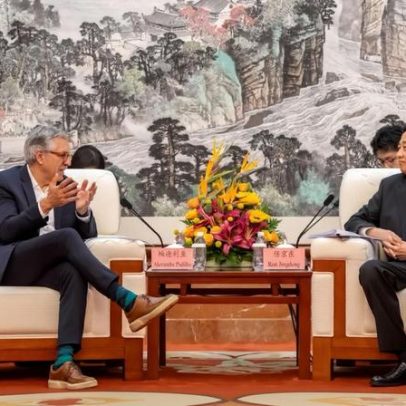 Saúde busca parceria com a China para ampliar IA no SUS