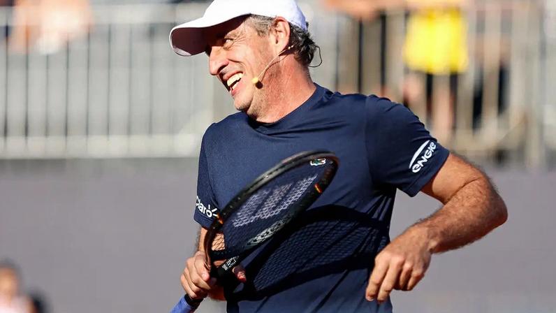 Meligeni relembra histórias e comenta fase de João Fonseca e Bia